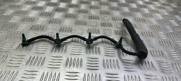 Peugeot 2008 I Fuel return line/hose 