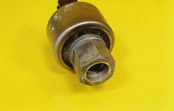 Peugeot 206 Air conditioning (A/C) pressure sensor 280443
