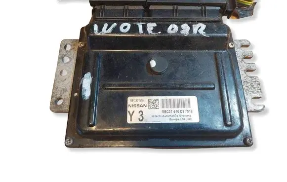 Nissan Note (E11) Engine control unit/module ECU MEC37510