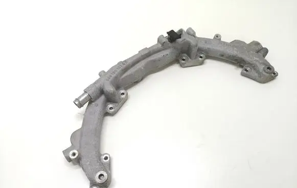 Porsche Panamera (970) Engine coolant pipe/hose 948106161 9481061614R