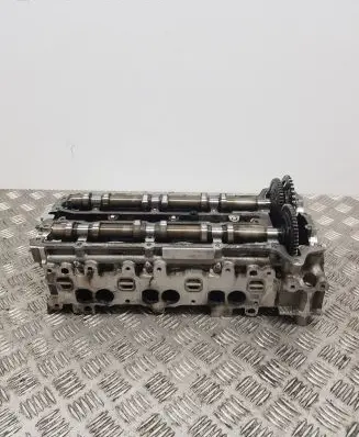 Mercedes-Benz GLE (W166 - C292) Engine head A6420104306 15500