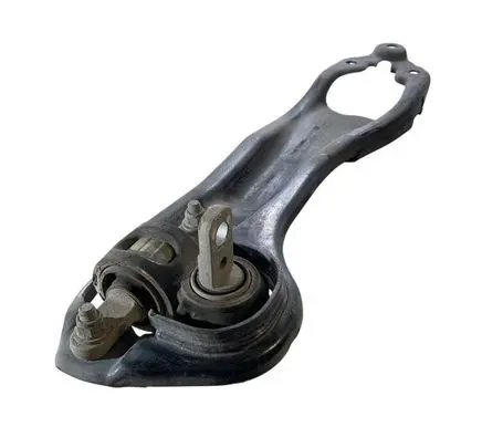 Chrysler Pacifica Rear control arm 68470298AA 684702989A 68284220AD