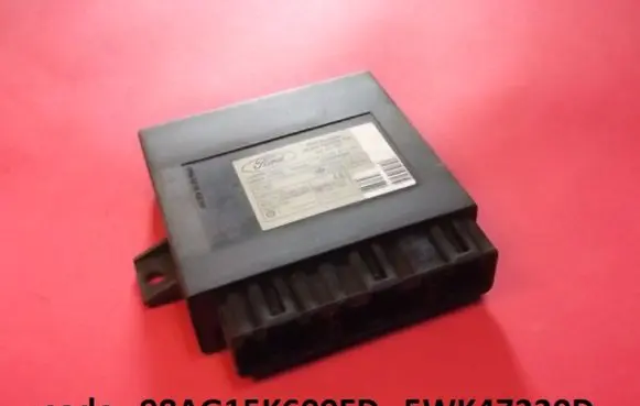 Ford Focus Comfort/convenience module 98AG15K600DD 5WK47230D