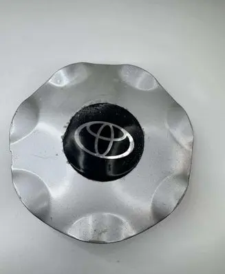 Toyota Yaris Original wheel cap 601149