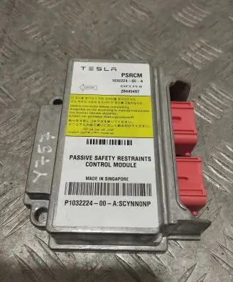 Tesla Model S Airbag control unit/module 103222400A