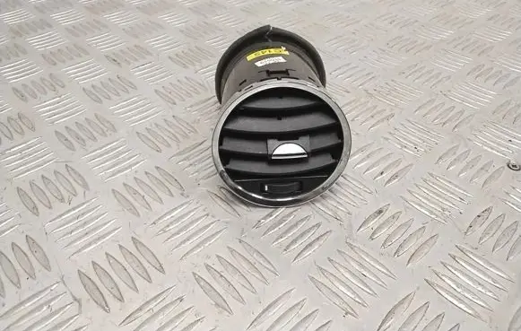 Opel Antara Dash center air vent grill 96661704
