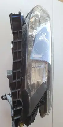 Honda CR-V Headlight/headlamp