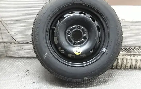 Mazda 2 R14 spare wheel 