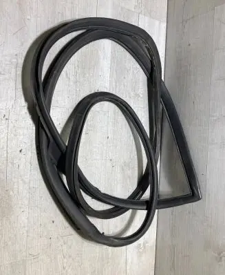 Front door rubber seal