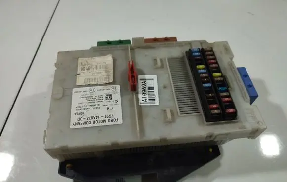 Ford Galaxy Fuse box set 7G9T14A073DD