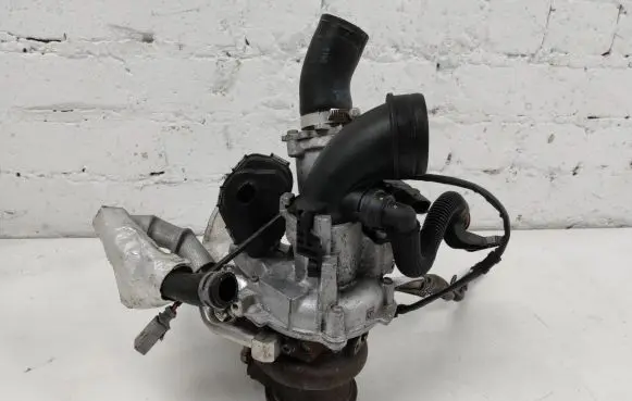 Volkswagen Tiguan Allspace Turbo 06K145654J 06K145655B 06K121085H