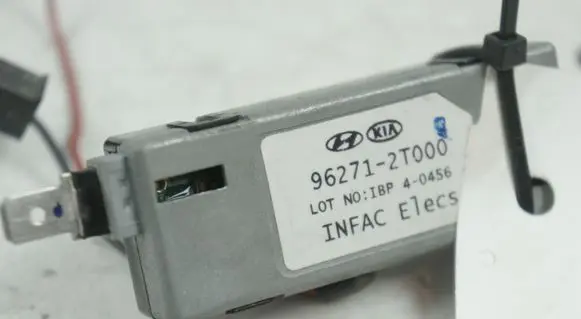 KIA Optima Aerial antenna amplifier 962712T000
