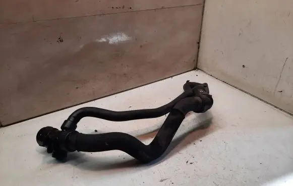 Audi A4 S4 B6 8E 8H Engine coolant pipe/hose 8E0121049C 91HZD