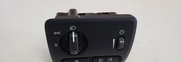Volvo XC70 Light switch 8691753 03W203 ML203300156