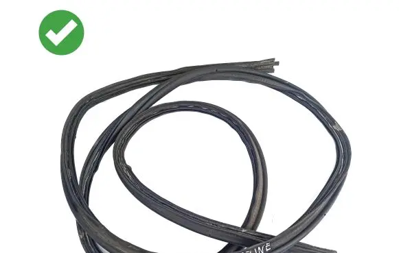 Mercedes-Benz ML W163 Trunk rubber seal (body) 