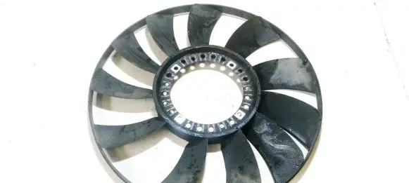 Volkswagen PASSAT B5.5 Fan impeller 058121301b