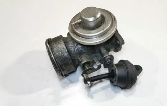Mercedes-Benz Sprinter W906 EGR valve 133308048 038129637L