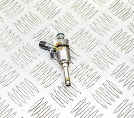 Fuel injector