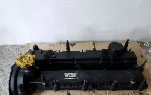 Rocker cam cover
