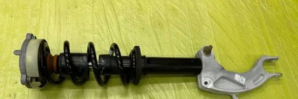 Audi A7 S7 4K8 Front shock absorber/damper 4K0413029G 4M0413037N