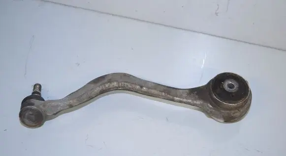Front lower control arm/wishbone