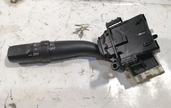 Toyota Avensis T250 Indicator stalk 173650 8414005140 17F224