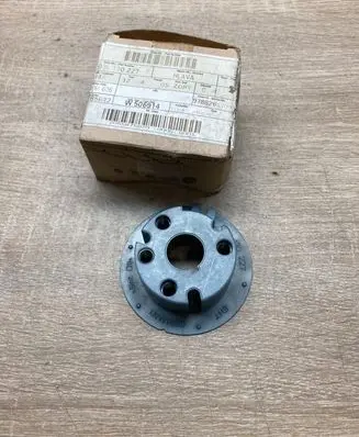 Volkswagen PASSAT B7 Timing belt guard (cover) 03L130227