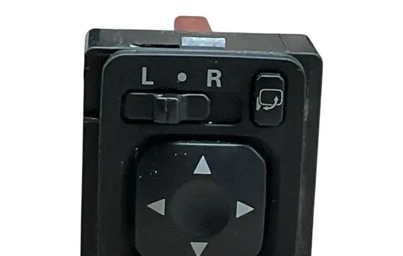 Mitsubishi Outlander Wing mirror switch 183569