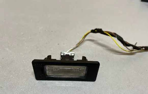 Audi A5 8T 8F Number plate light 8T0943021