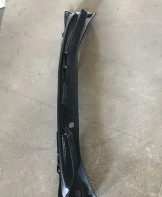 Subaru Legacy Wiper trim 91411AL04A