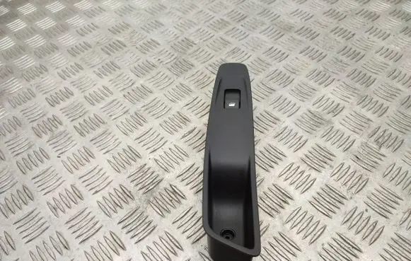 Opel Grandland X Electric window control switch YP00037777