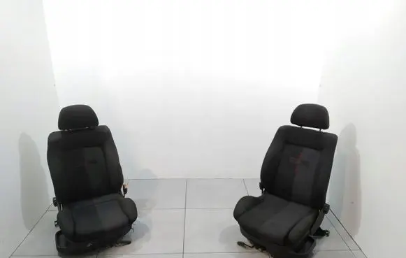 Volkswagen Golf III Seat set 