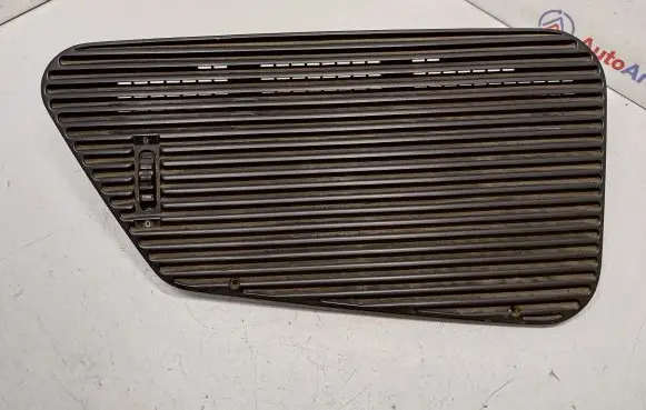 BMW 5 E34 Dashboard air vent grill cover trim 64221384066 64221384074