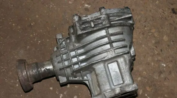 Volvo XC60 Gearbox transfer box case 7070010790