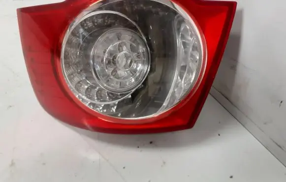 Volkswagen Jetta VI Rear/tail lights 1K5945096G