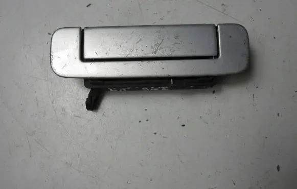 Audi A6 S6 C4 4A Rear door exterior handle 4A0839205