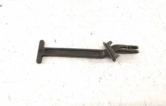 Volkswagen PASSAT B5.5 Engine bonnet (hood) release handle 3B0823593