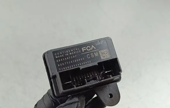Jeep Grand Cherokee WL Seat control module 68414972AF
