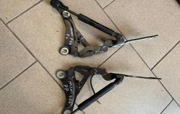 Mini One - Cooper Coupe R56 Engine bonnet/hood hinges