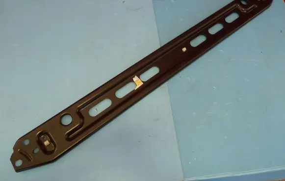 Volvo S60 Radiator support slam panel bracket 31368100