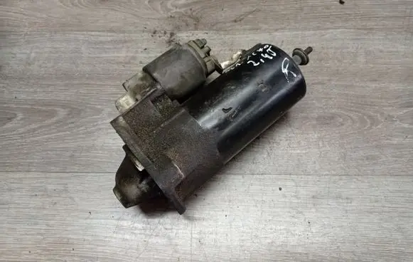 Volvo XC70 Starter motor
