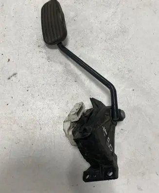 Volvo XC90 Accelerator throttle pedal 6PV00853718 30683521 E021205