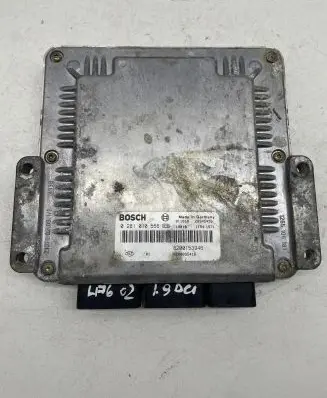 Renault Laguna II Engine control unit/module 8200095416 8200153946 0281010556
