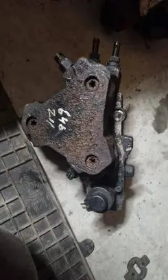 Mercedes-Benz E W211 Fuel injection high pressure pump A6480700001 273676 0445010078