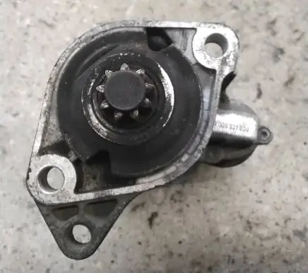 Audi A3 S3 8L Starter motor 1005831308
