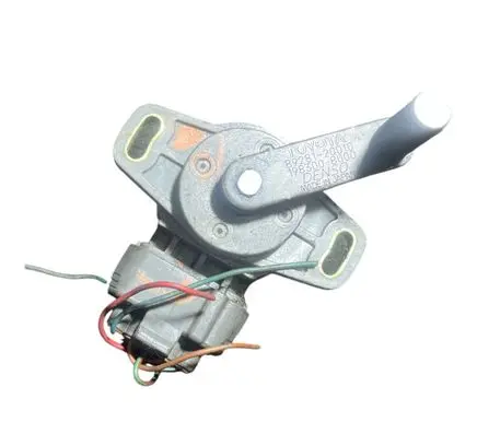 Toyota Avensis T220 Accelerator throttle pedal 1983008000 8928120010
