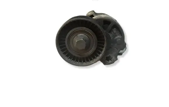 Volvo XC90 Generator/alternator belt tensioner 