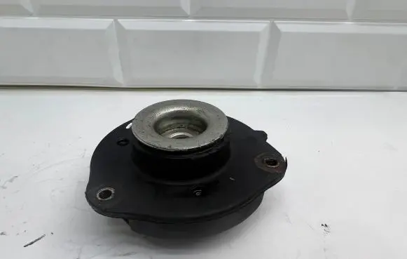 Volkswagen PASSAT B6 Coil spring mount 1K0412331C