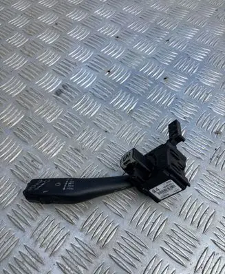 Volkswagen Golf VI Wiper control stalk 1K0953519J 01203516 20351600717897
