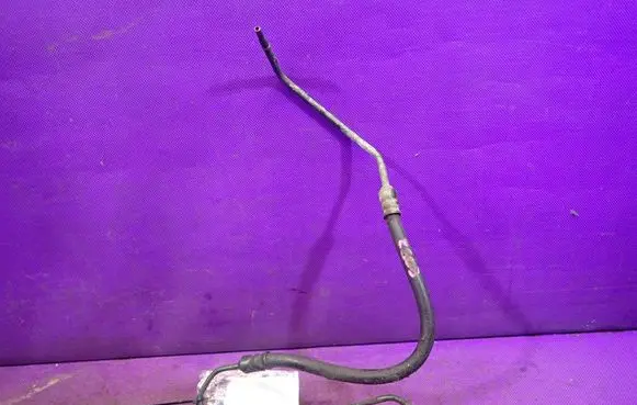 Volkswagen Golf V Clutch pipe/line 